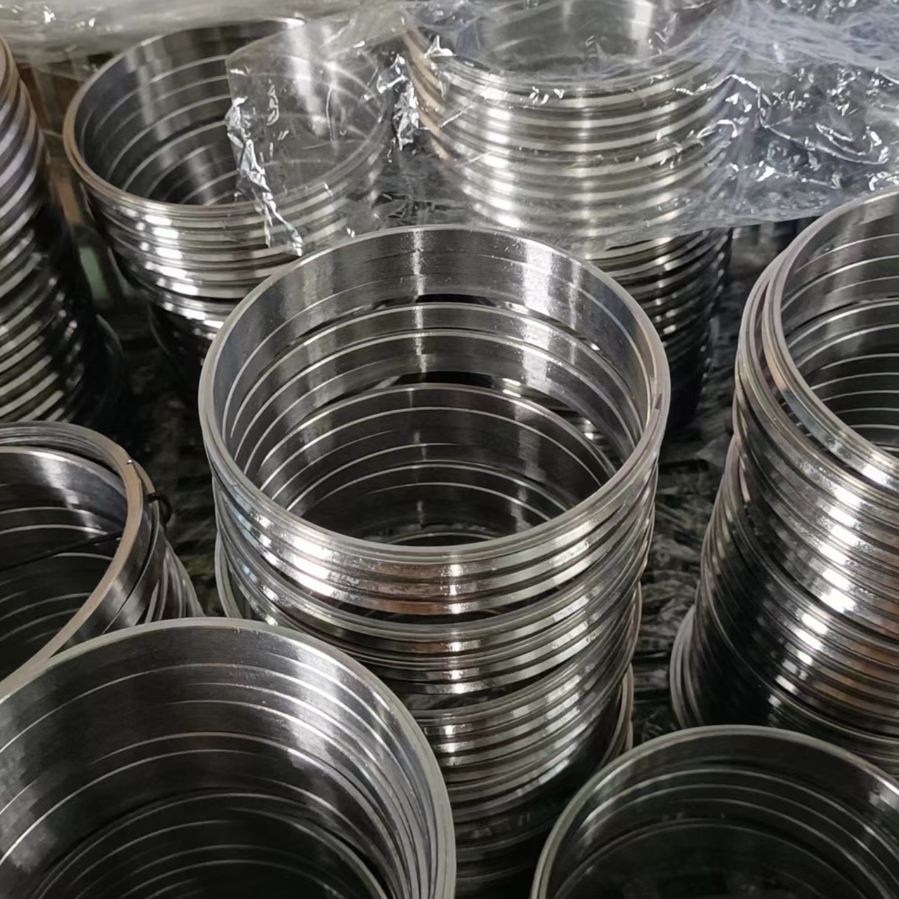 YO米直播世界杯带您了解一下等截面薄壁轴承的热处理工艺